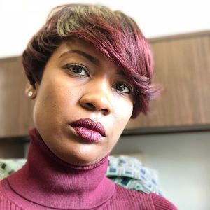 Meet your Posher, Lanitrah